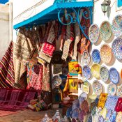 Immersive experiences with Moroccan locals