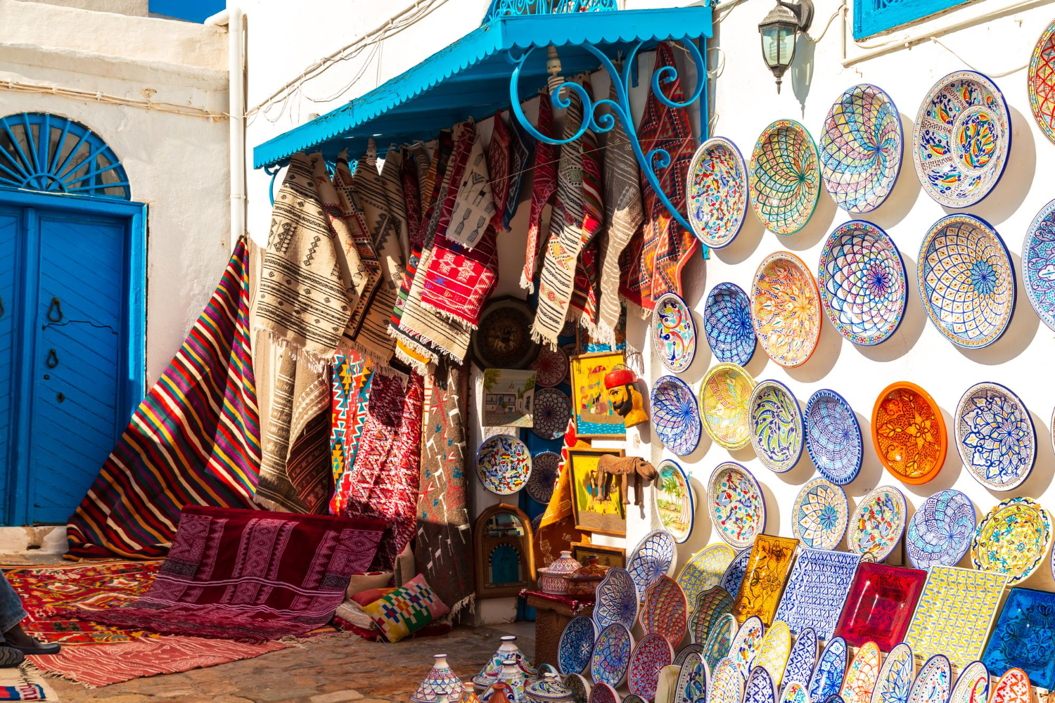 Immersive experiences with Moroccan locals